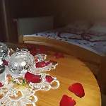 Dworek Na Klinie Проживание в семье *