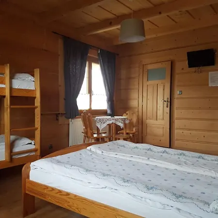 Dworek Na Klinie Alloggio in famiglia