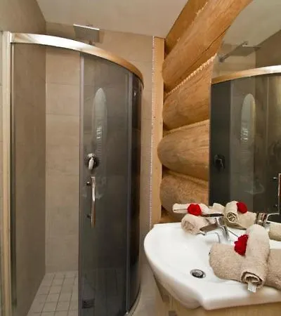 Dworek Na Klinie Alloggio in famiglia