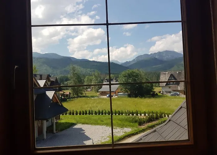 Dworek Na Klinie * كوشتيليسكا