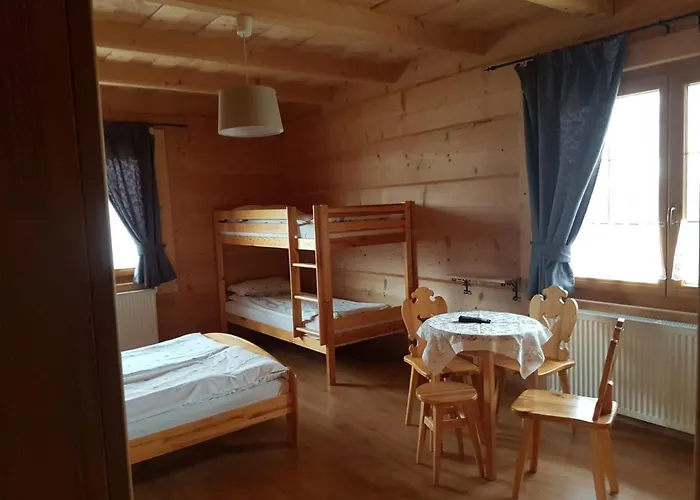 منزل للإقامة Dworek Na Klinie *