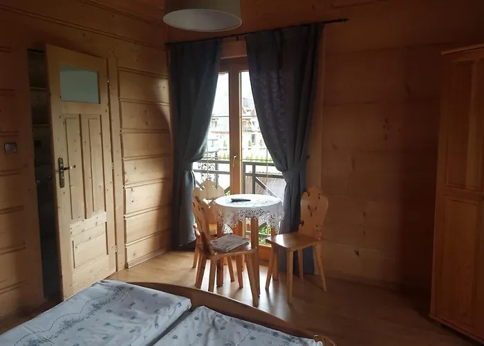 Dworek Na Klinie منزل للإقامة *