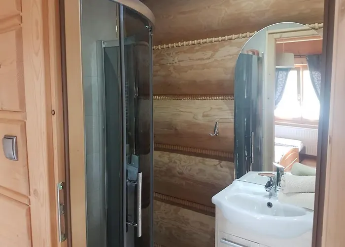 منزل للإقامة Dworek Na Klinie كوشتيليسكا